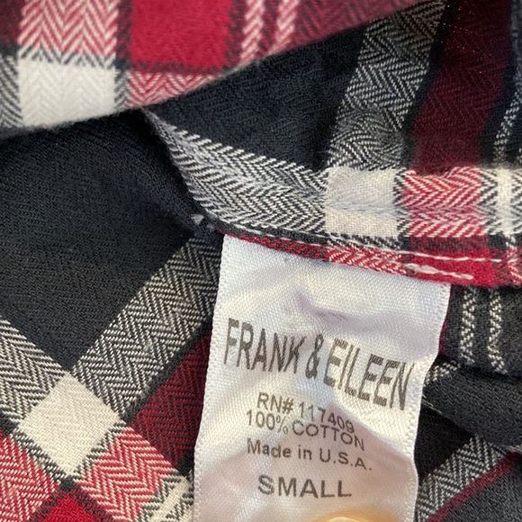 Frank & Eileen Long Plaid Button Down - Picture 8 of 11